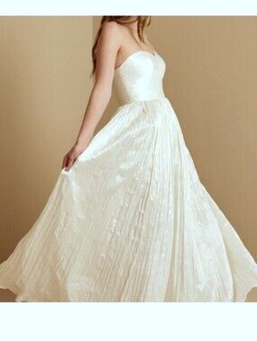 Vow'd Limelight Dress